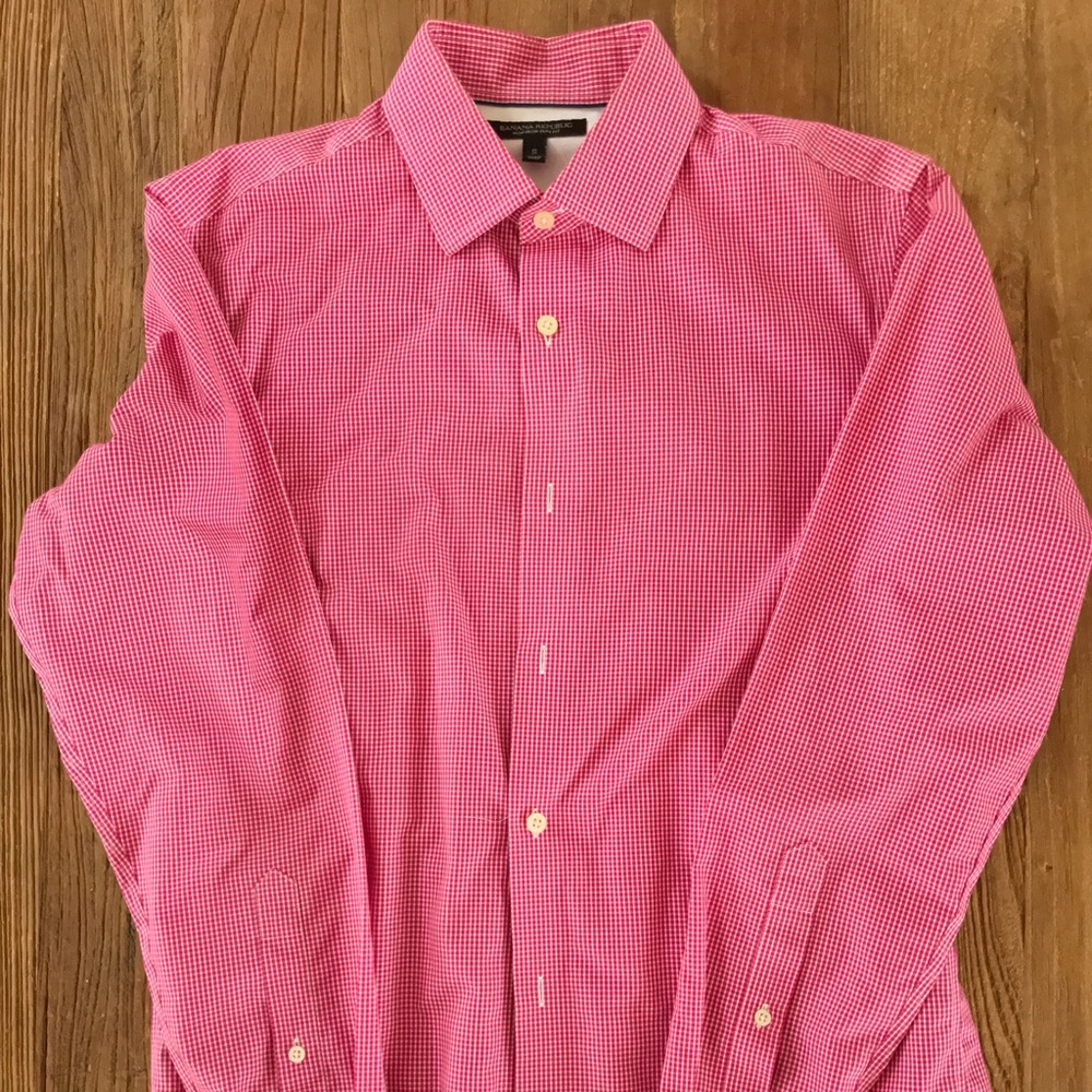 Banana Republic red button down size small